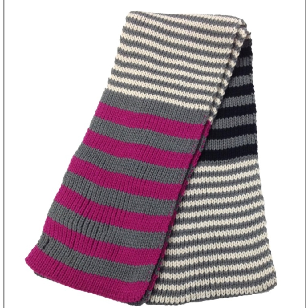 Vera Bradley Striped Knit Canterberry Magenta Scarf New